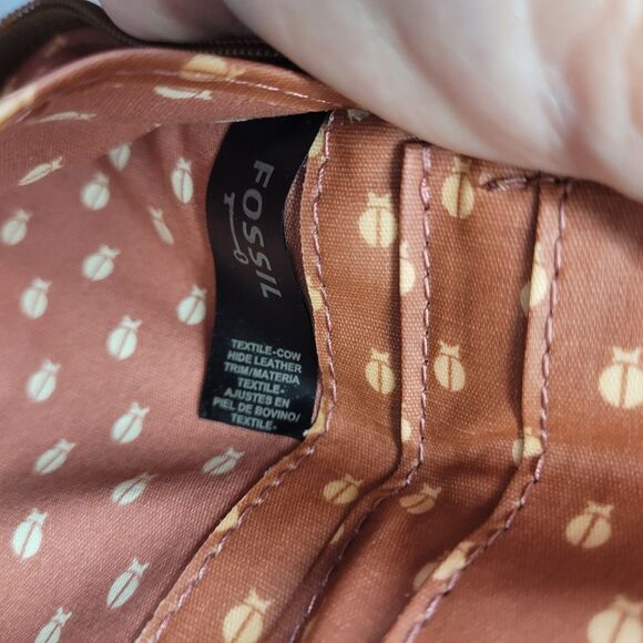 Fossil Key-Per  Poppy Floral Wallet Cred Cards Checkbook Zip Silver Logo NWOT - Picture 8 of 9